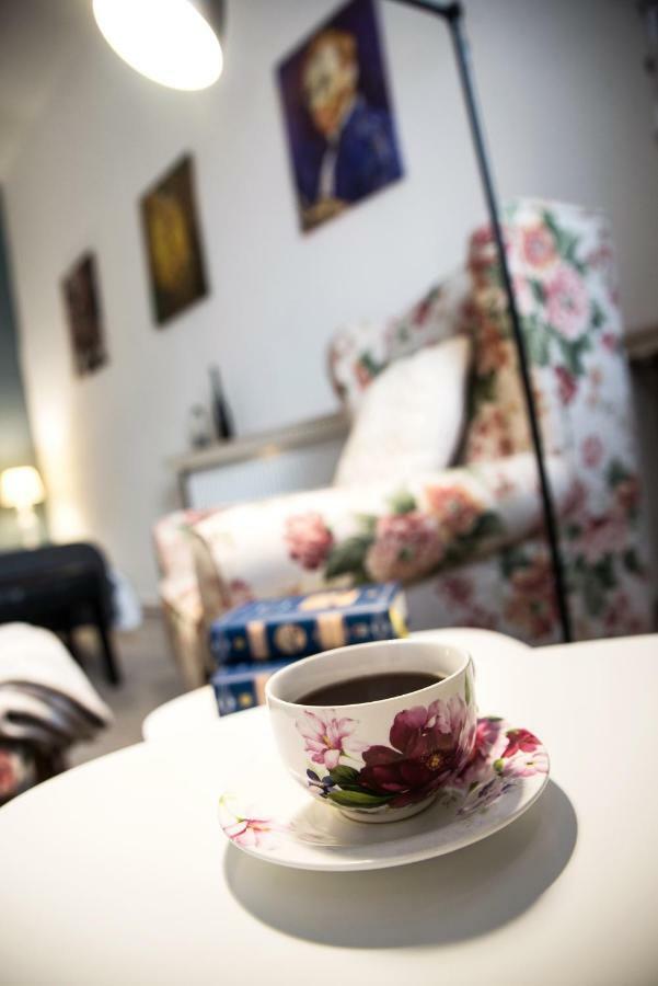 Ultra Central Apartment คลูจ-นาโปกา ภายนอก รูปภาพ